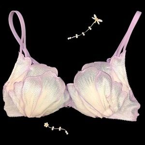 🌷🆕 Peach John Flower Bra (30A, Sweet Pea Purple)